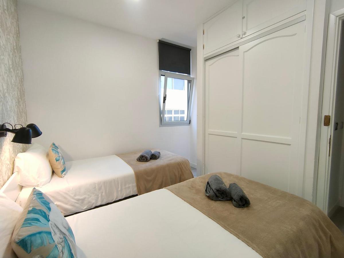 Canarian Holiday Home - Yumbo Luxury Apartment 마스팔로마스 외부 사진
