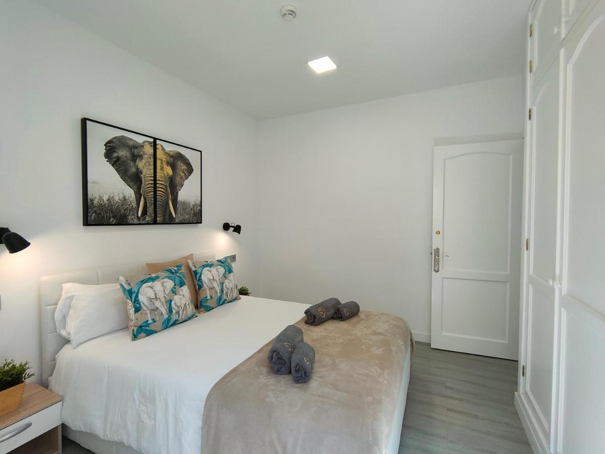 Canarian Holiday Home - Yumbo Luxury Apartment 마스팔로마스 외부 사진